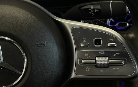 Mercedes-Benz CLS, 2019 год, 3 950 000 рублей, 13 фотография