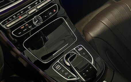 Mercedes-Benz CLS, 2019 год, 3 950 000 рублей, 16 фотография