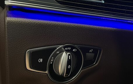 Mercedes-Benz CLS, 2019 год, 3 950 000 рублей, 20 фотография