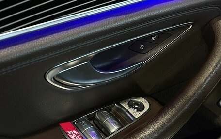 Mercedes-Benz CLS, 2019 год, 3 950 000 рублей, 18 фотография