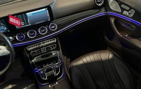Mercedes-Benz CLS, 2019 год, 3 950 000 рублей, 21 фотография