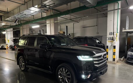 Toyota Land Cruiser, 2024 год, 13 500 000 рублей, 2 фотография