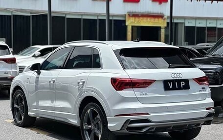 Audi Q3, 2022 год, 2 700 000 рублей, 4 фотография