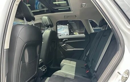Audi Q3, 2022 год, 2 700 000 рублей, 15 фотография