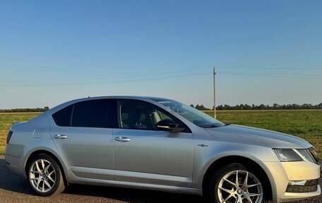 Skoda Octavia, 2018 год, 1 750 000 рублей, 5 фотография