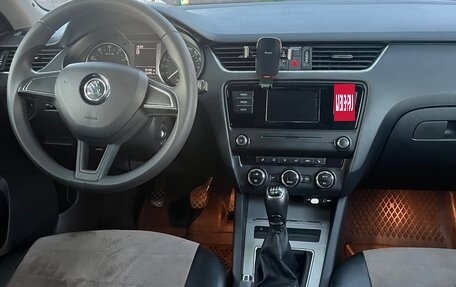Skoda Octavia, 2016 год, 1 600 000 рублей, 6 фотография