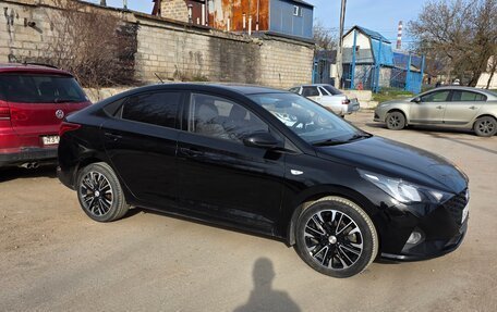 Hyundai Solaris II рестайлинг, 2020 год, 1 500 000 рублей, 6 фотография