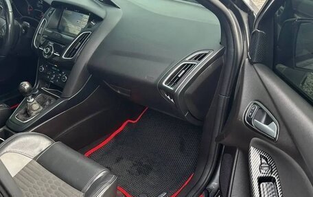 Ford Focus ST III, 2017 год, 1 600 000 рублей, 8 фотография