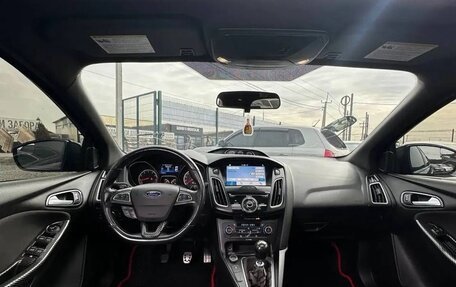 Ford Focus ST III, 2017 год, 1 600 000 рублей, 7 фотография
