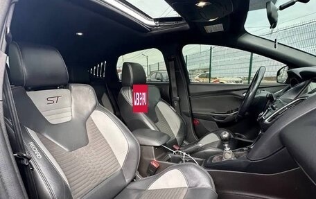 Ford Focus ST III, 2017 год, 1 600 000 рублей, 9 фотография