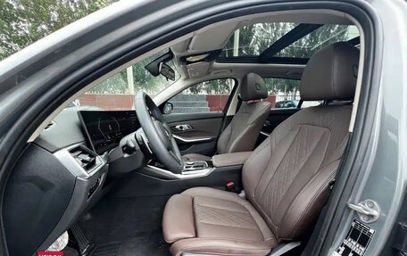 BMW 3 серия, 2022 год, 3 700 000 рублей, 13 фотография