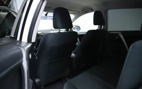 Toyota RAV4, 2013 год, 2 090 000 рублей, 10 фотография