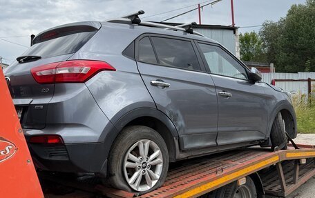 Hyundai Creta I рестайлинг, 2019 год, 700 000 рублей, 2 фотография