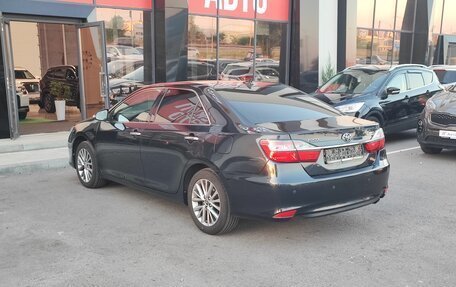 Toyota Camry, 2016 год, 1 820 000 рублей, 4 фотография