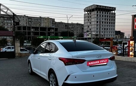 Hyundai Solaris II рестайлинг, 2021 год, 1 450 000 рублей, 3 фотография