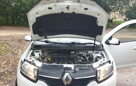 Renault Logan II, 2018 год, 770 000 рублей, 9 фотография