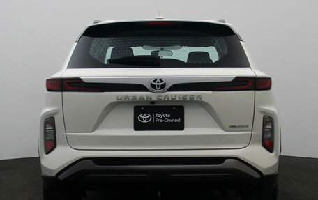 Toyota Urban Cruiser, 2025 год, 2 773 006 рублей, 4 фотография