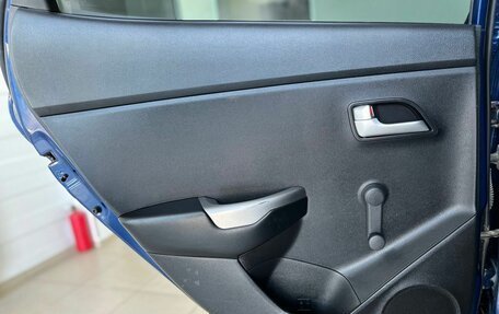 KIA Rio III рестайлинг, 2015 год, 999 000 рублей, 23 фотография