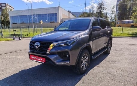 Toyota Fortuner II, 2021 год, 4 050 000 рублей, 7 фотография