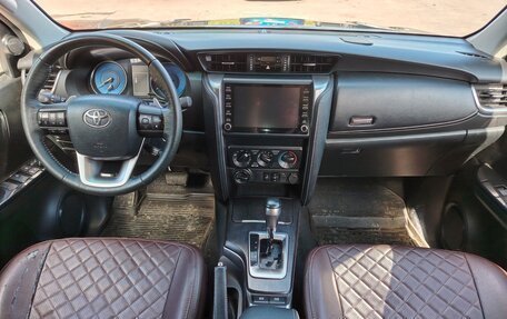 Toyota Fortuner II, 2021 год, 4 050 000 рублей, 16 фотография