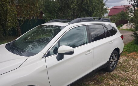 Subaru Outback IV рестайлинг, 2018 год, 2 800 000 рублей, 3 фотография