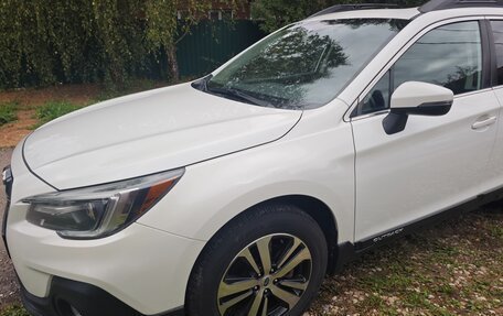 Subaru Outback IV рестайлинг, 2018 год, 2 800 000 рублей, 2 фотография