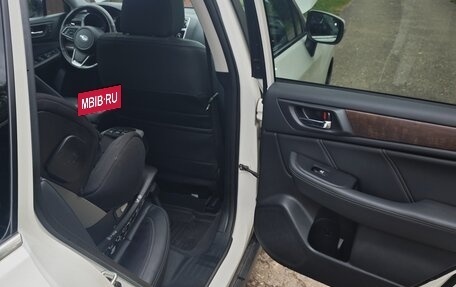 Subaru Outback IV рестайлинг, 2018 год, 2 800 000 рублей, 17 фотография