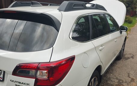 Subaru Outback IV рестайлинг, 2018 год, 2 800 000 рублей, 20 фотография