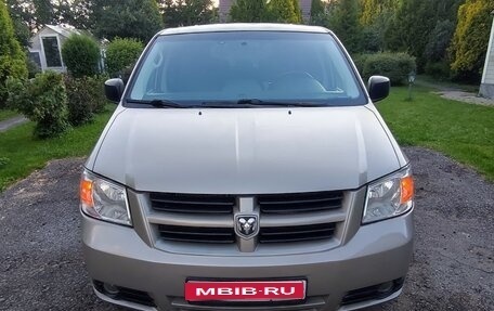 Dodge Caravan V, 2009 год, 1 500 000 рублей, 1 фотография