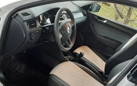 Skoda Rapid I, 2019 год, 1 250 000 рублей, 4 фотография