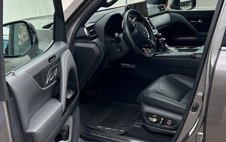 Lexus LX, 2024 год, 16 000 000 рублей, 5 фотография