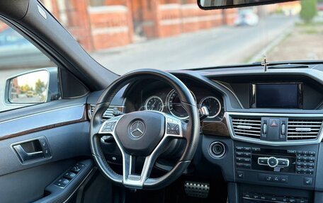 Mercedes-Benz E-Класс, 2012 год, 1 900 000 рублей, 14 фотография