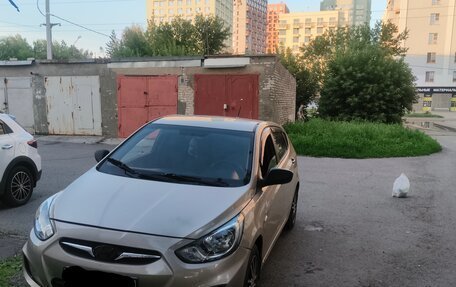 Hyundai Solaris II рестайлинг, 2012 год, 631 000 рублей, 2 фотография