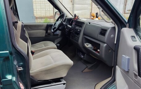 Volkswagen Multivan T4, 1998 год, 900 000 рублей, 5 фотография