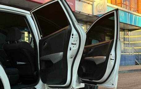 Honda Stream II, 2009 год, 950 000 рублей, 6 фотография