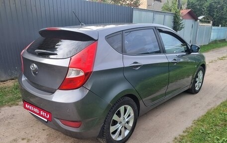 Hyundai Solaris II рестайлинг, 2012 год, 600 000 рублей, 6 фотография