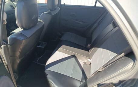 Mitsubishi Carisma I, 2002 год, 250 000 рублей, 7 фотография