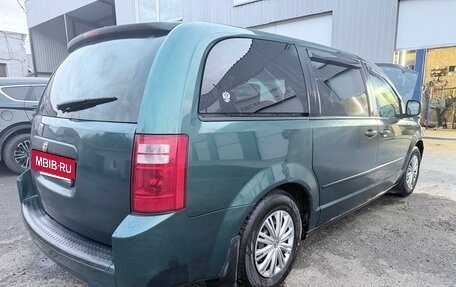 Dodge Caravan V, 2008 год, 800 000 рублей, 3 фотография