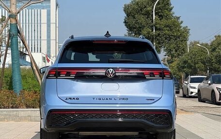Volkswagen Tiguan, 2025 год, 4 330 000 рублей, 5 фотография
