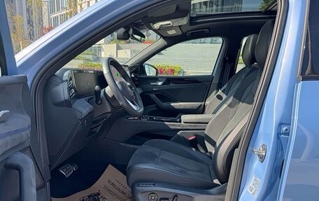 Volkswagen Tiguan, 2025 год, 4 330 000 рублей, 7 фотография