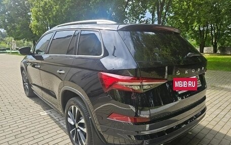 Skoda Kodiaq I, 2023 год, 4 550 000 рублей, 7 фотография