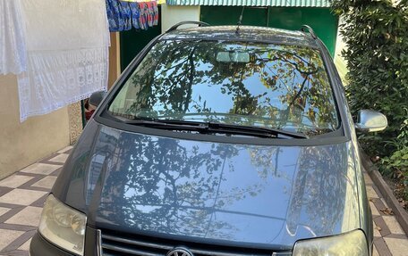 Volkswagen Sharan I рестайлинг, 2004 год, 700 000 рублей, 2 фотография