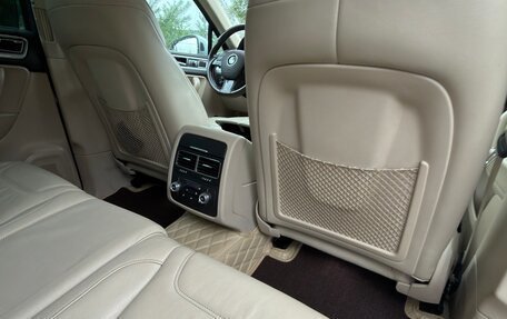 Volkswagen Touareg III, 2015 год, 2 400 000 рублей, 26 фотография