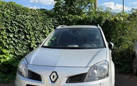 Renault Koleos I рестайлинг 2, 2011 год, 1 050 000 рублей, 1 фотография