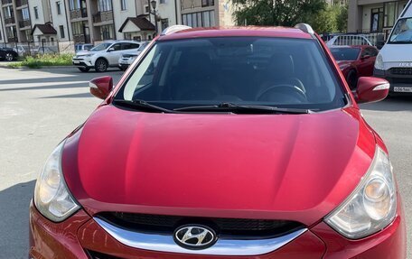 Hyundai ix35 I рестайлинг, 2010 год, 995 000 рублей, 2 фотография