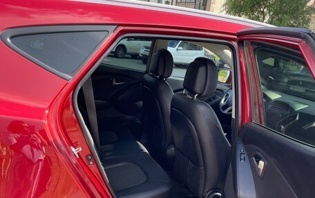 Hyundai ix35 I рестайлинг, 2010 год, 995 000 рублей, 16 фотография