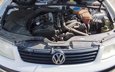 Volkswagen Passat B5+ рестайлинг, 1998 год, 260 000 рублей, 10 фотография