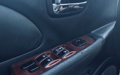Hyundai Sonata IV рестайлинг, 2005 год, 295 000 рублей, 10 фотография