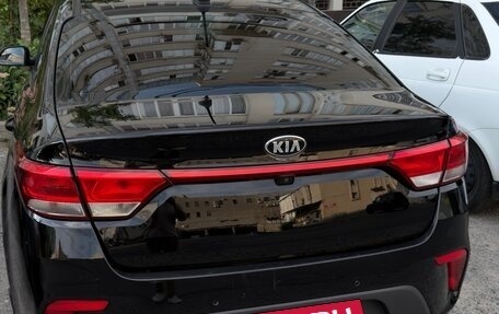 KIA Rio IV, 2018 год, 1 350 000 рублей, 2 фотография
