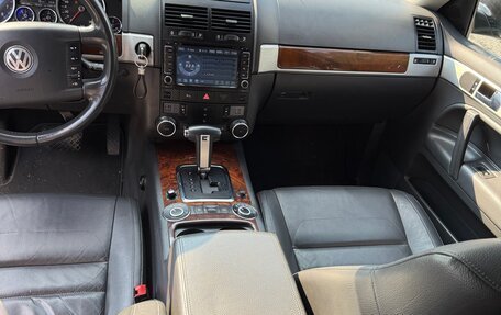 Volkswagen Touareg III, 2008 год, 1 050 000 рублей, 9 фотография